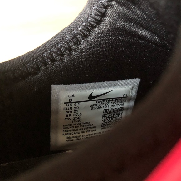 Nike sneakers- pink blue yellow- excellent condition, 8 - Picture 8 of 8